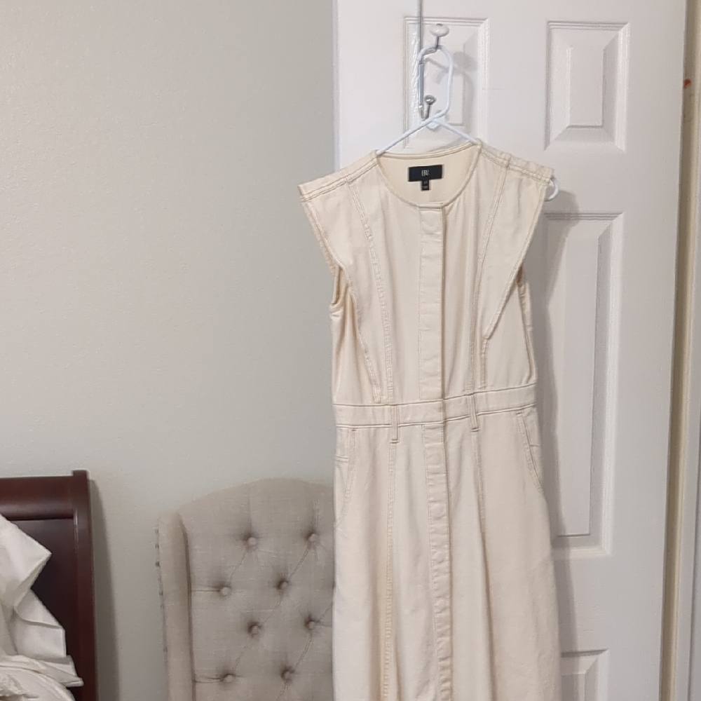 Banana Republic Cream Sheath Dress with Flutter Sleeves